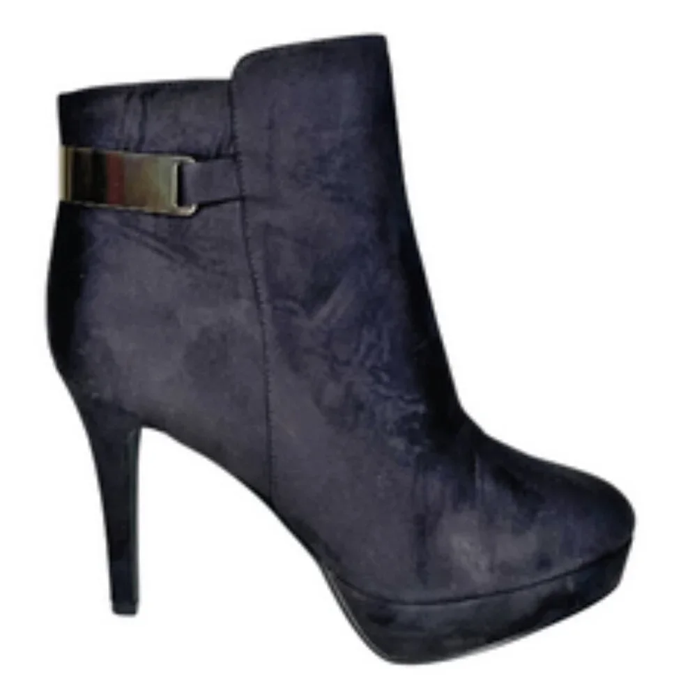 H&M Office Siren Faux Suede Platform Ankle Boots Gold Buckle Hardware Black 9.5